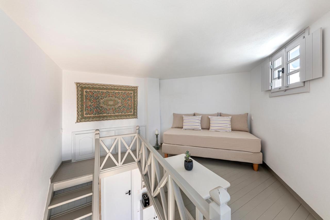 Calderas Hug & Panoramic Sea View - 3 Lux Suites อิเมโรวิยอน ภายนอก รูปภาพ