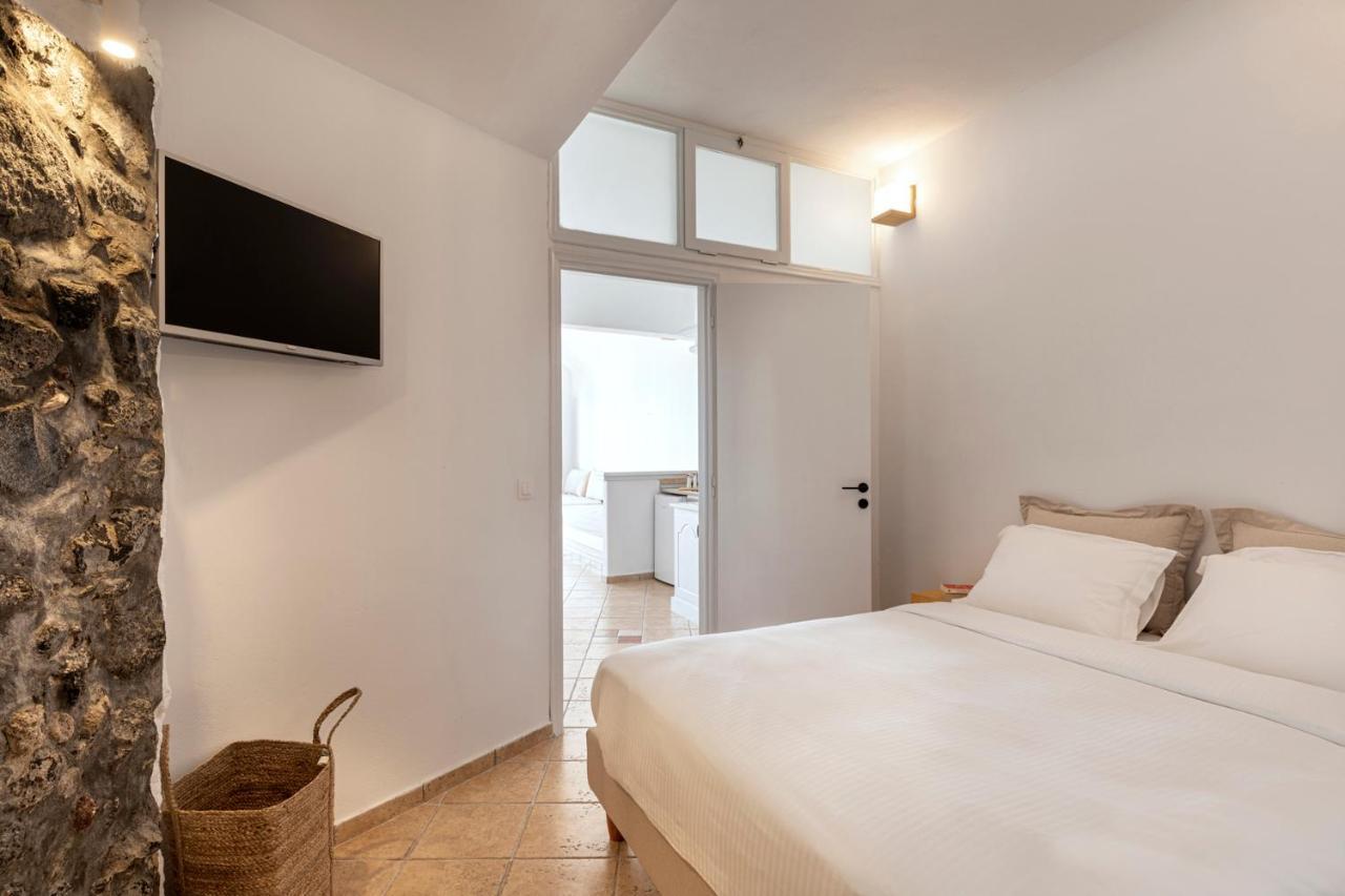 Calderas Hug & Panoramic Sea View - 3 Lux Suites อิเมโรวิยอน ภายนอก รูปภาพ